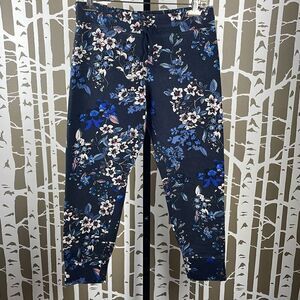 Label of Graded Goods Black Floral Print Cropped Joggers S